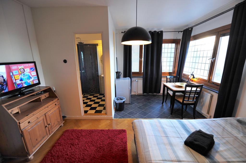 Gustav Bed & Kitchenette Hotel Gothenburg Bagian luar foto