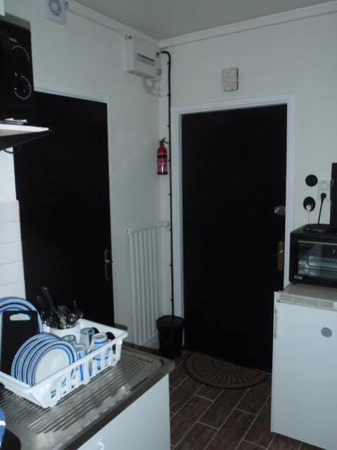 Gustav Bed & Kitchenette Hotel Gothenburg Bagian luar foto
